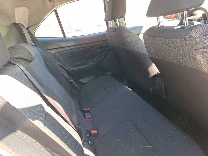 Toyota Yaris - Photo 13