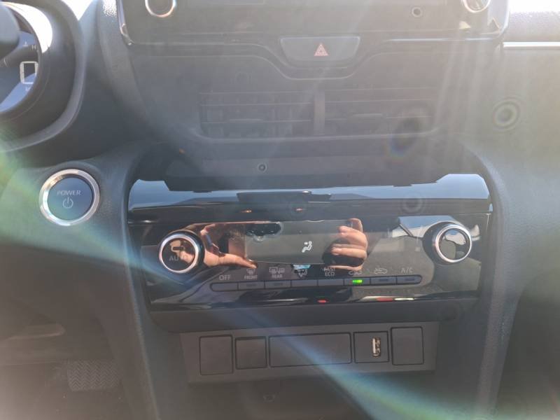 Toyota Yaris - Photo 19