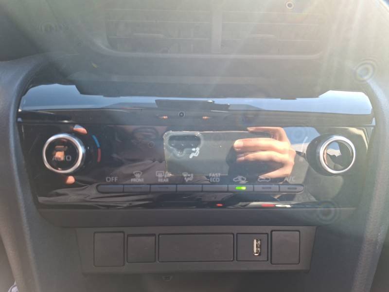 Toyota Yaris - Photo 29