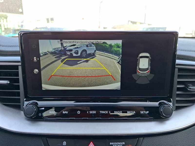Kia Xceed - Photo 23