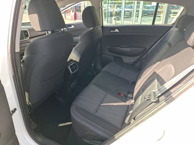 Kia Sportage - Photo 15