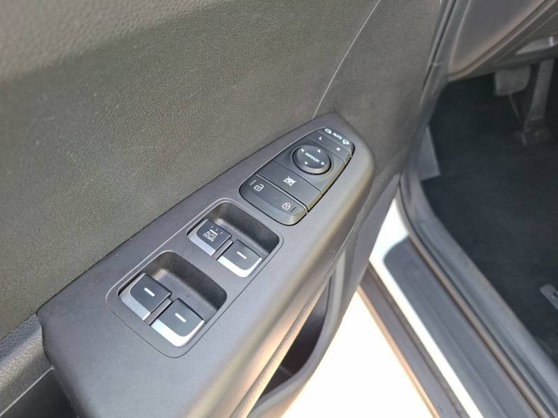 Kia Sportage - Photo 17