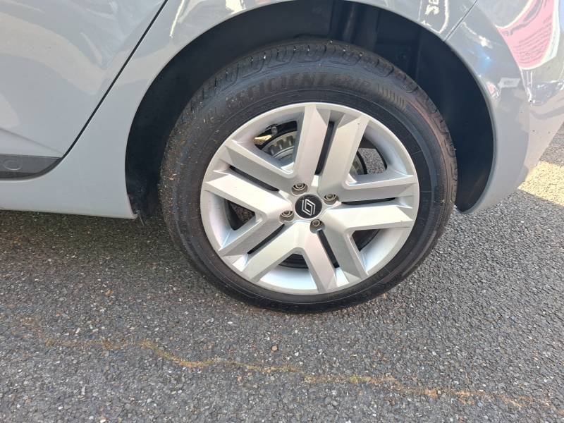 Renault Clio - Photo 19