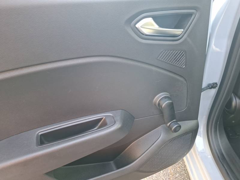 Renault Clio - Photo 37