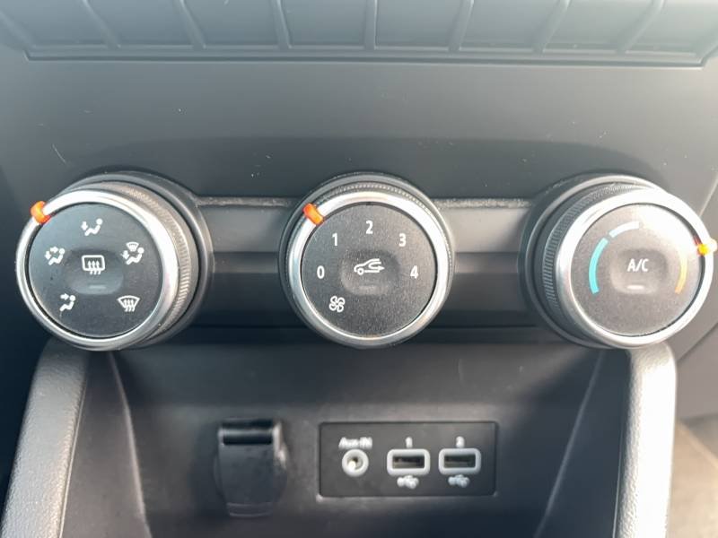 Renault Clio - Photo 25