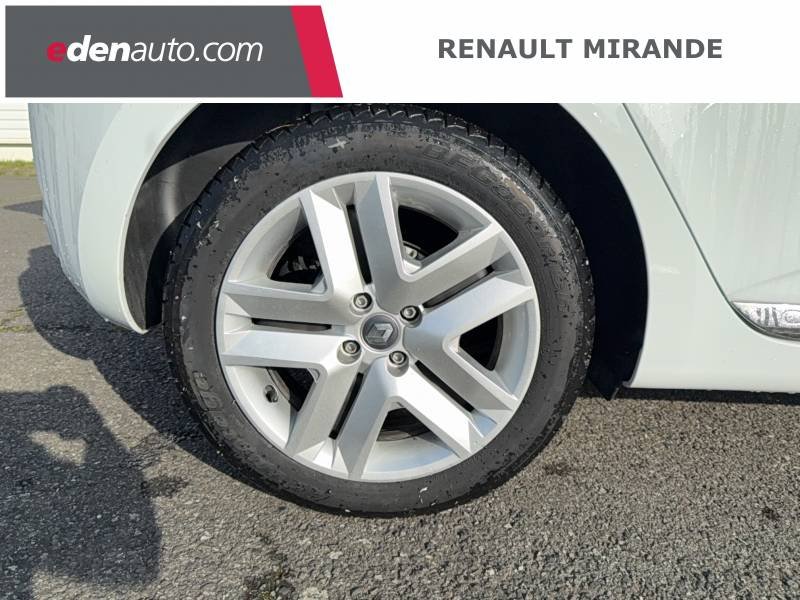 Renault Clio - Photo 18