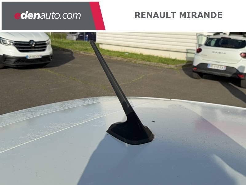 Renault Clio - Photo 23