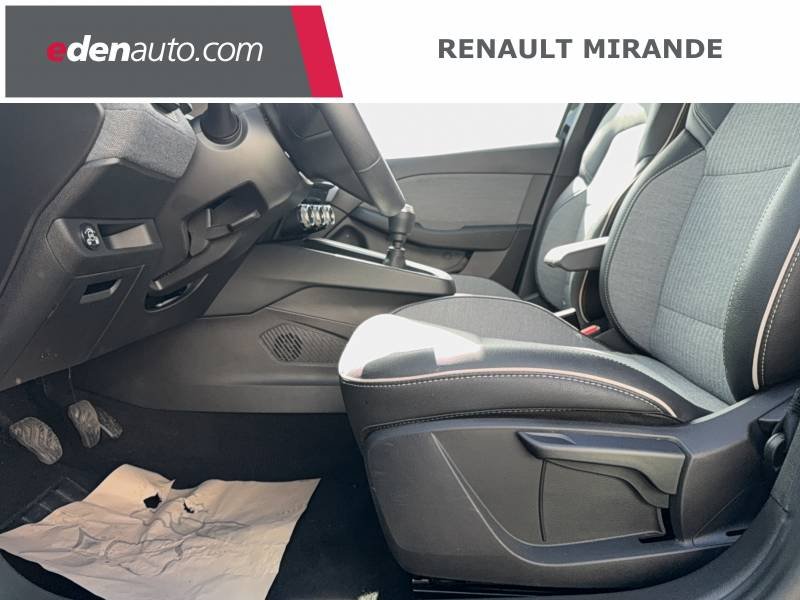 Renault Clio - Photo 24
