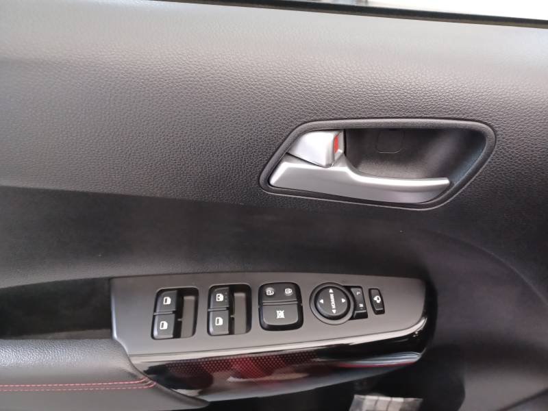 Kia Picanto - Photo 38