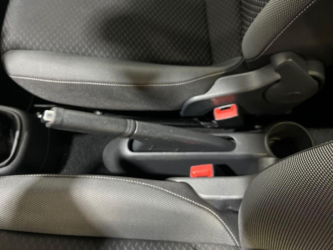 Volkswagen Up! - Photo 12