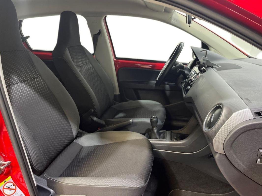 Volkswagen Up! - Photo 13