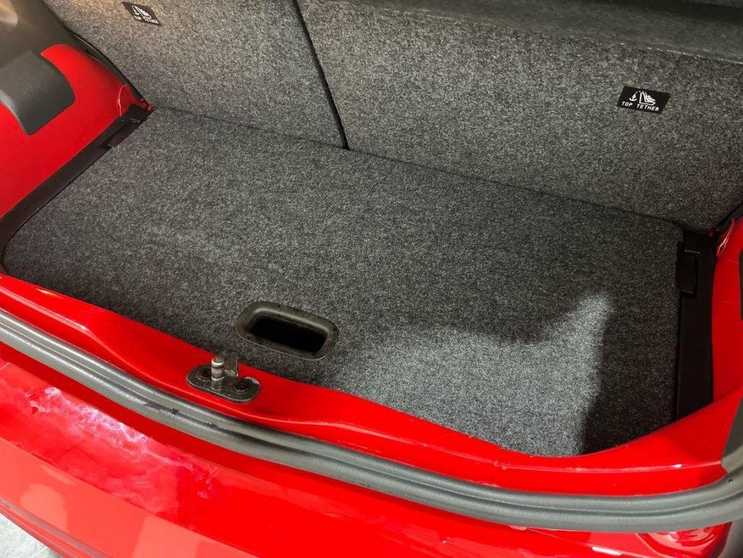 Volkswagen Up! - Photo 32