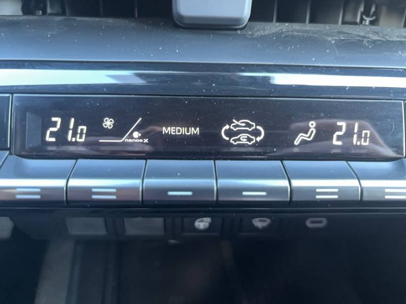 Toyota C-HR - Photo 27