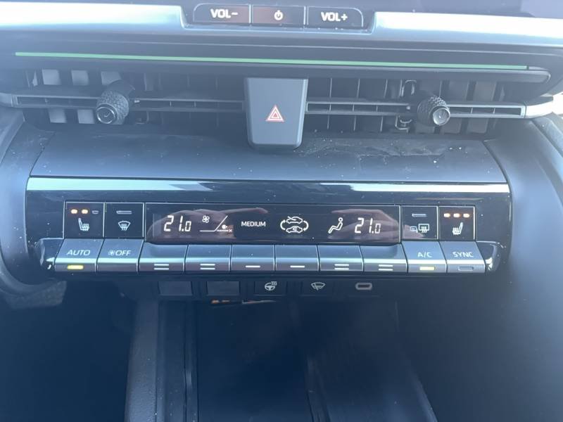 Toyota C-HR - Photo 28