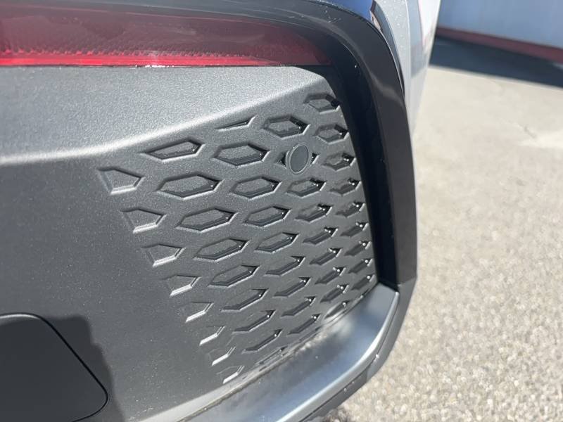 Toyota C-HR - Photo 35