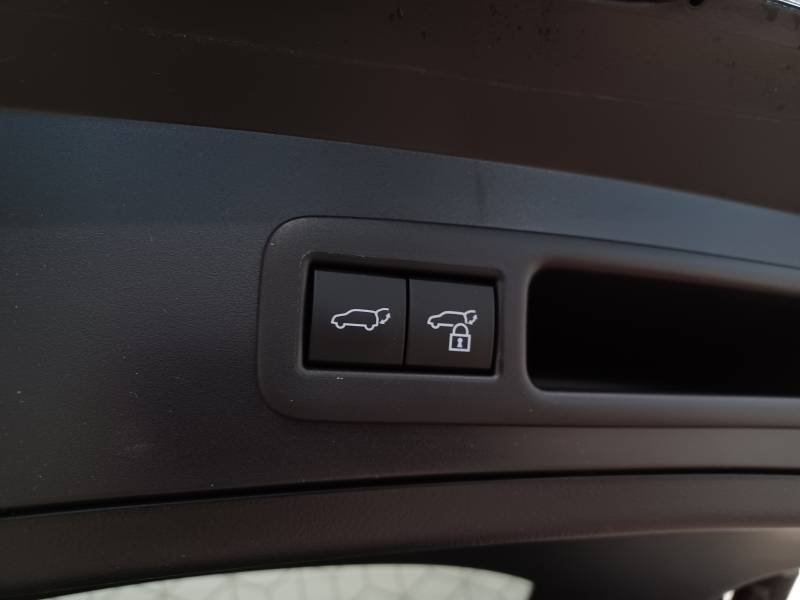 Lexus UX - Photo 15