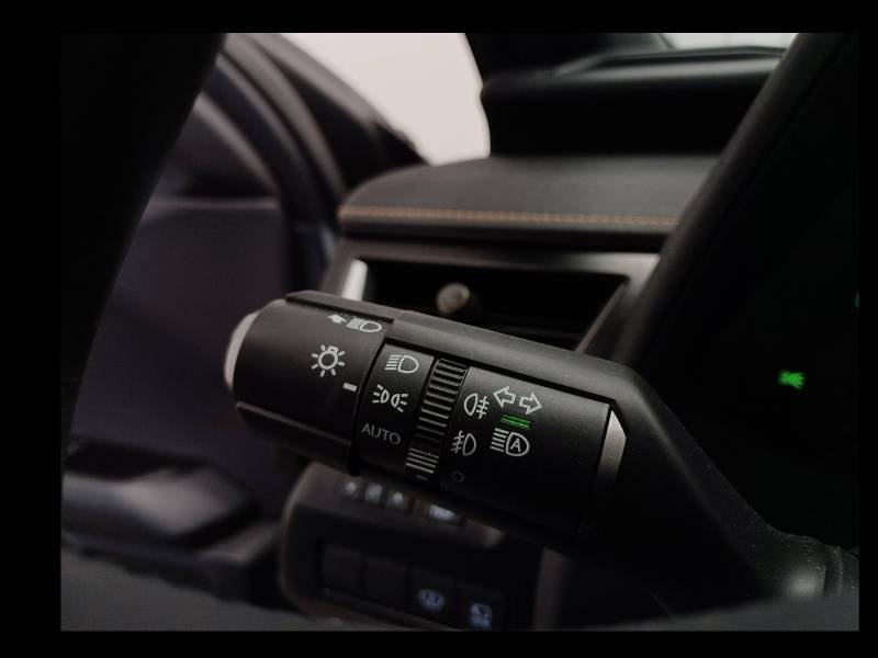Lexus UX - Photo 23