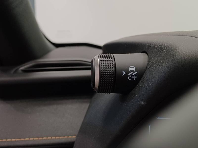 Lexus UX - Photo 34
