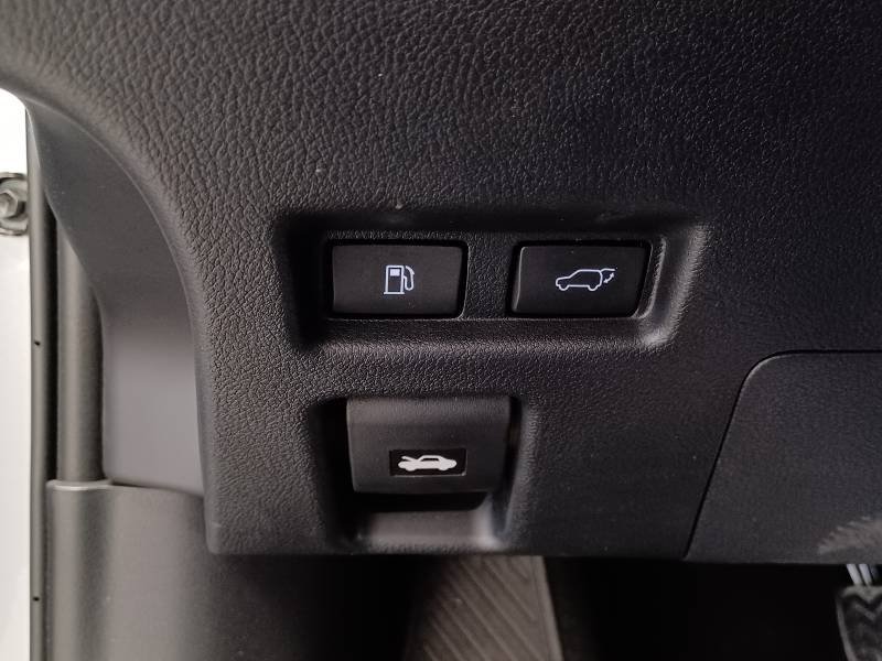 Lexus UX - Photo 36
