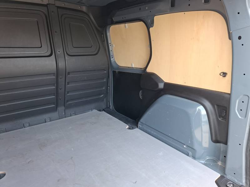 Nissan Townstar - Photo 17
