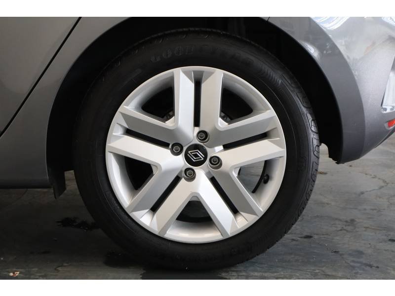Renault Clio - Photo 15