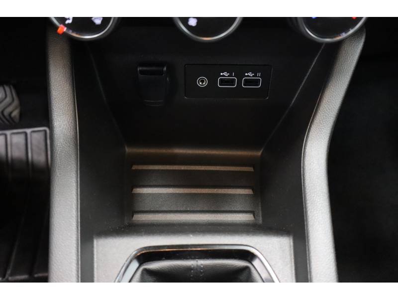 Renault Clio - Photo 25