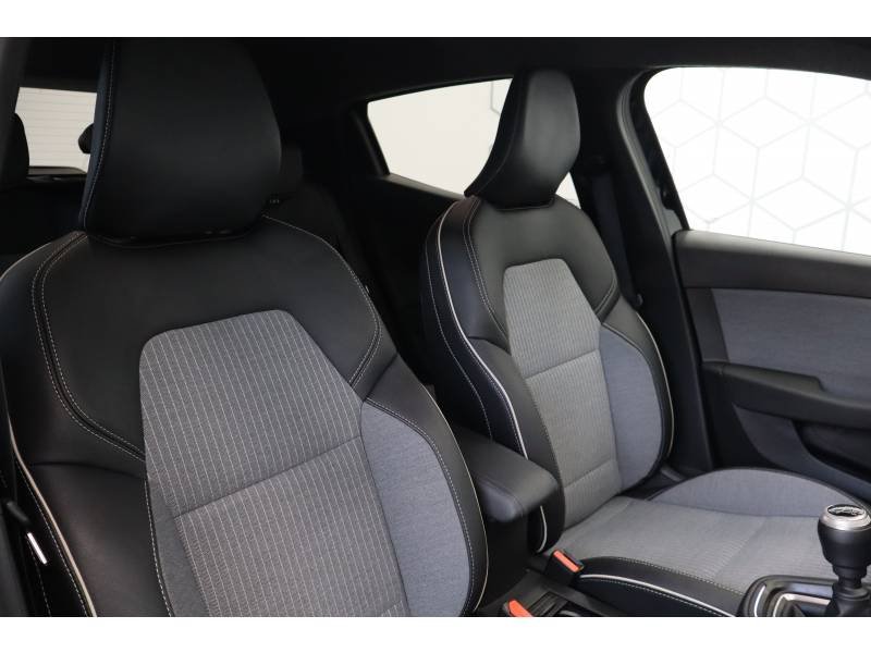 Renault Clio - Photo 28