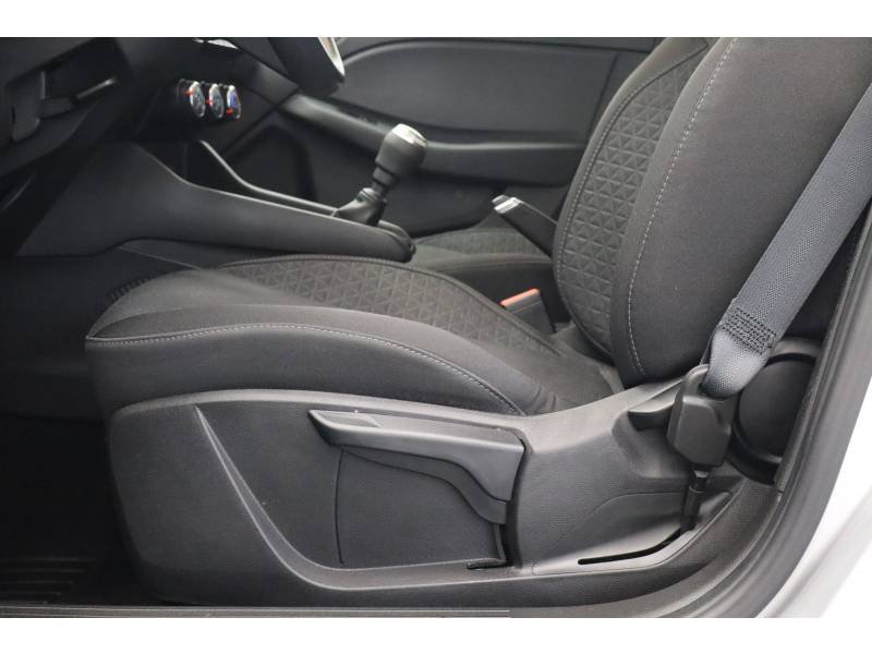 Renault Clio - Photo 25