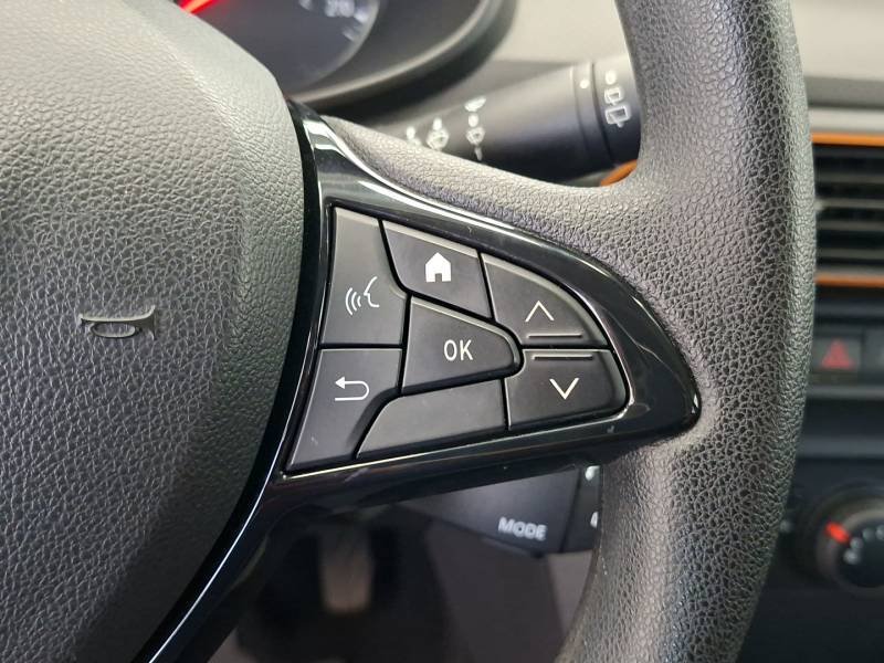Dacia Sandero - Photo 28