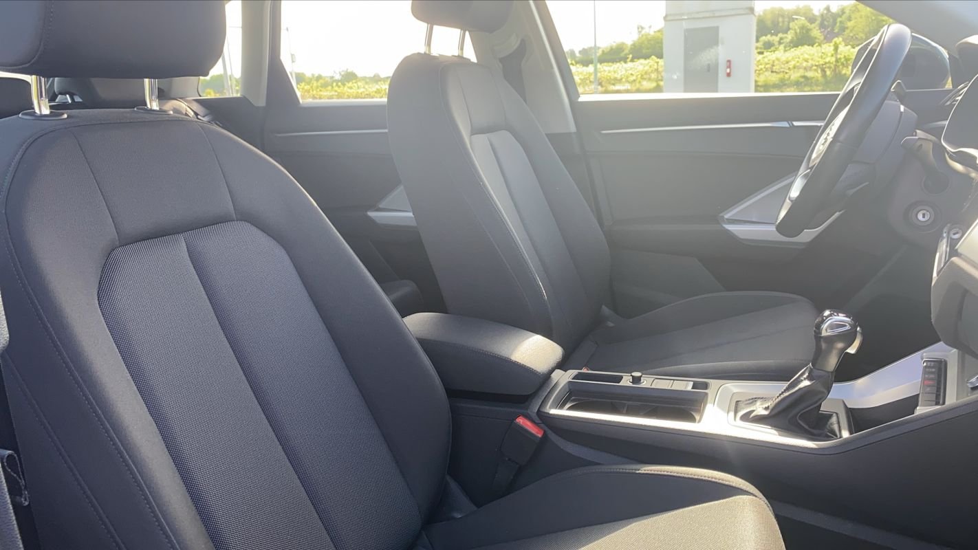 Audi Q3 - Photo 26