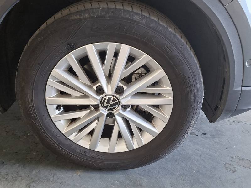 Volkswagen T-Roc - Photo 12