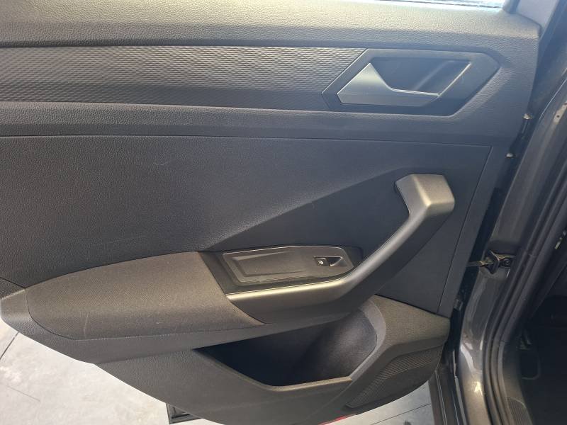 Volkswagen T-Roc - Photo 19