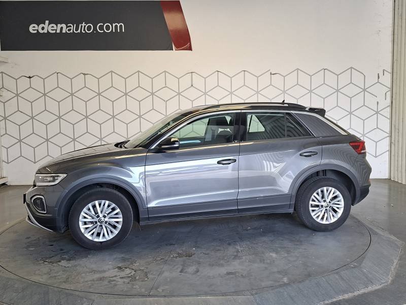 Volkswagen T-Roc - Photo 2