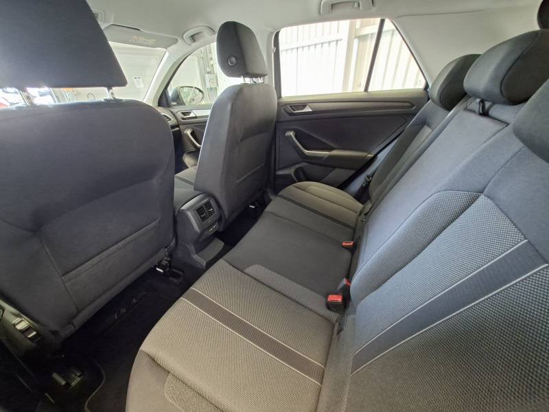 Volkswagen T-Roc - Photo 21