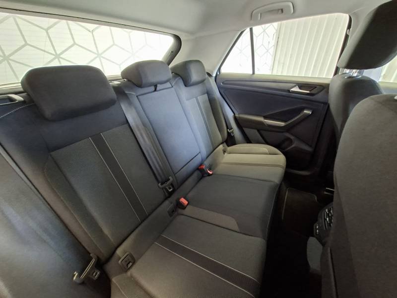 Volkswagen T-Roc - Photo 29
