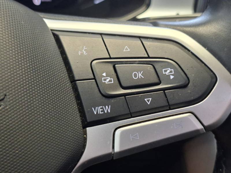 Volkswagen T-Roc - Photo 38