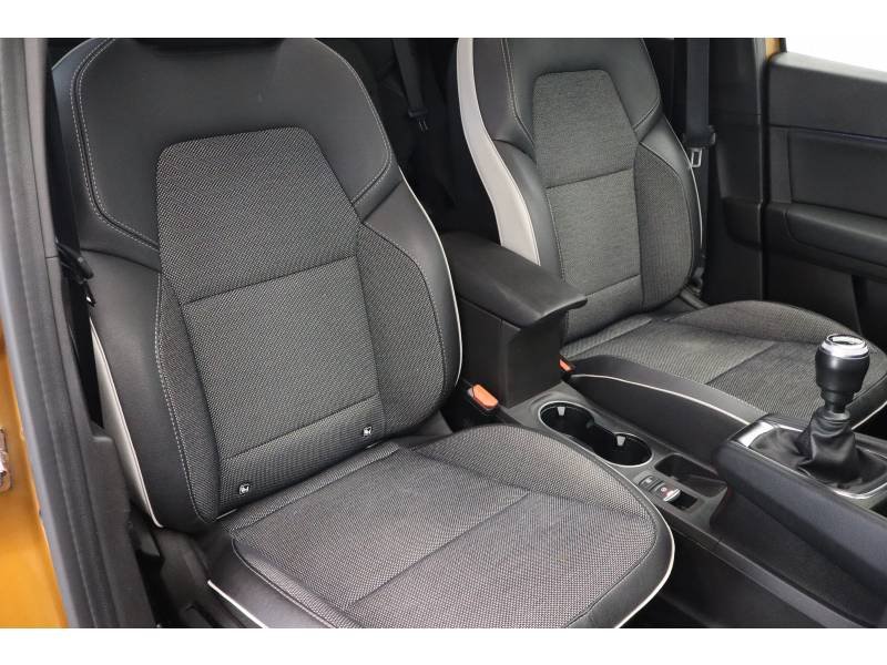 Renault Captur - Photo 22