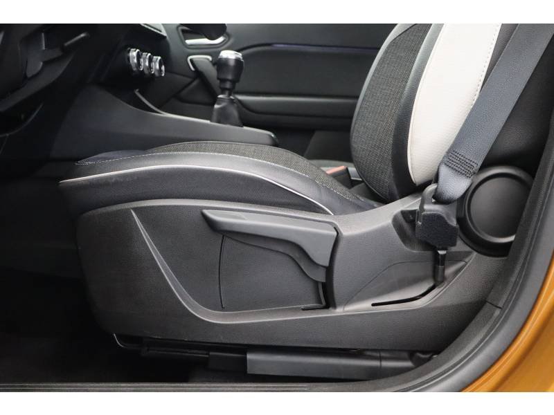 Renault Captur - Photo 37