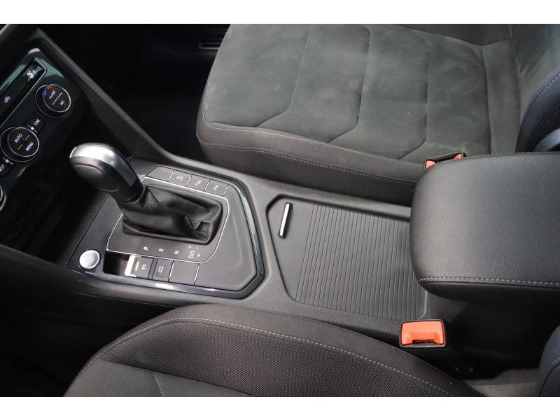 Volkswagen Tiguan - Photo 28