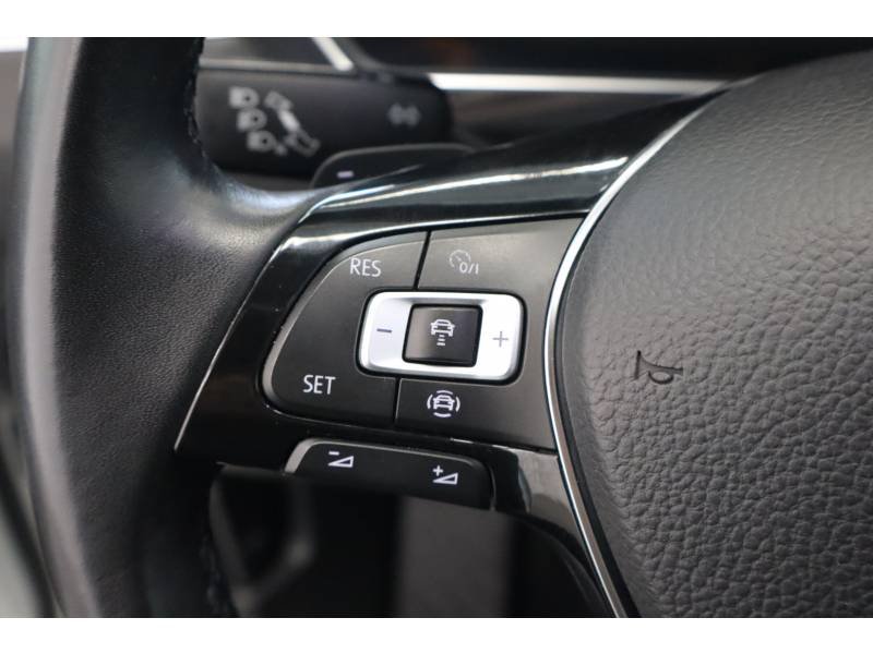 Volkswagen Tiguan - Photo 9