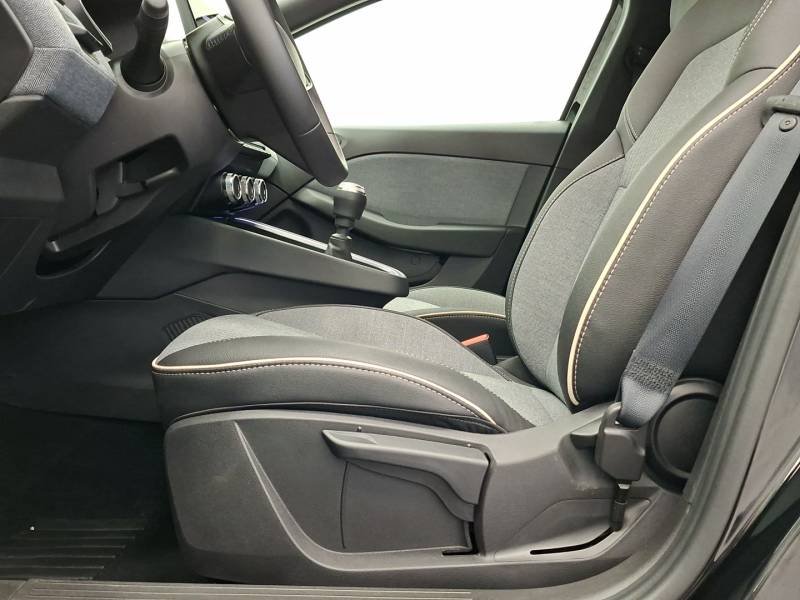 Renault Clio - Photo 29
