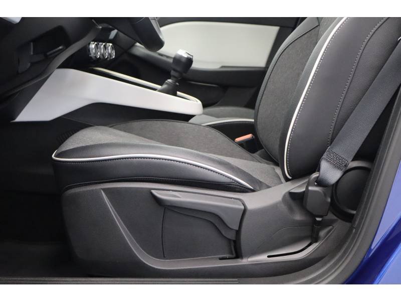Renault Clio - Photo 31