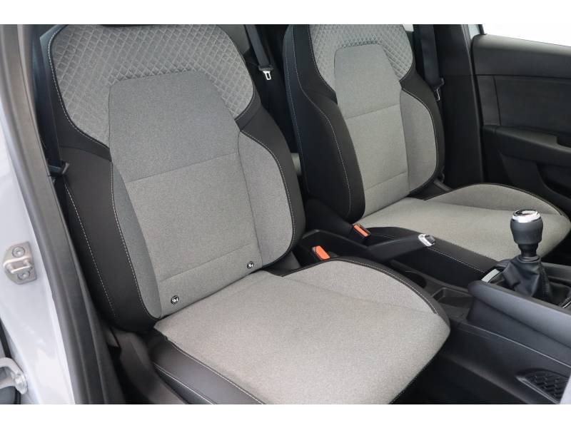 Renault Clio - Photo 21