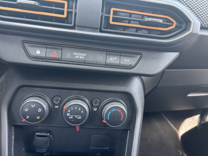 Dacia Sandero - Photo 32