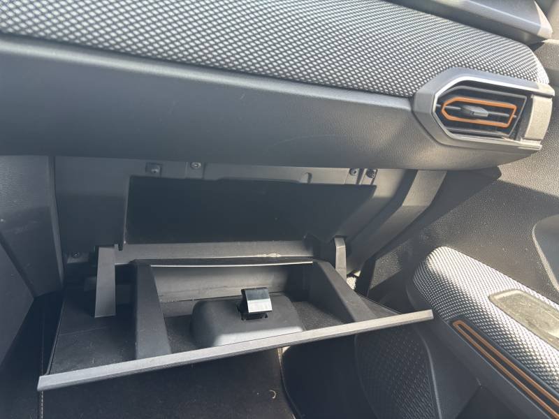 Dacia Sandero - Photo 39