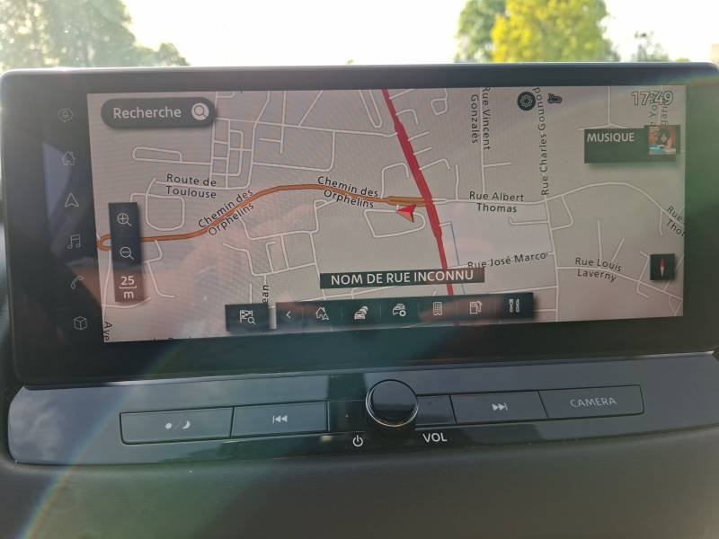 Nissan Qashqai - Photo 32