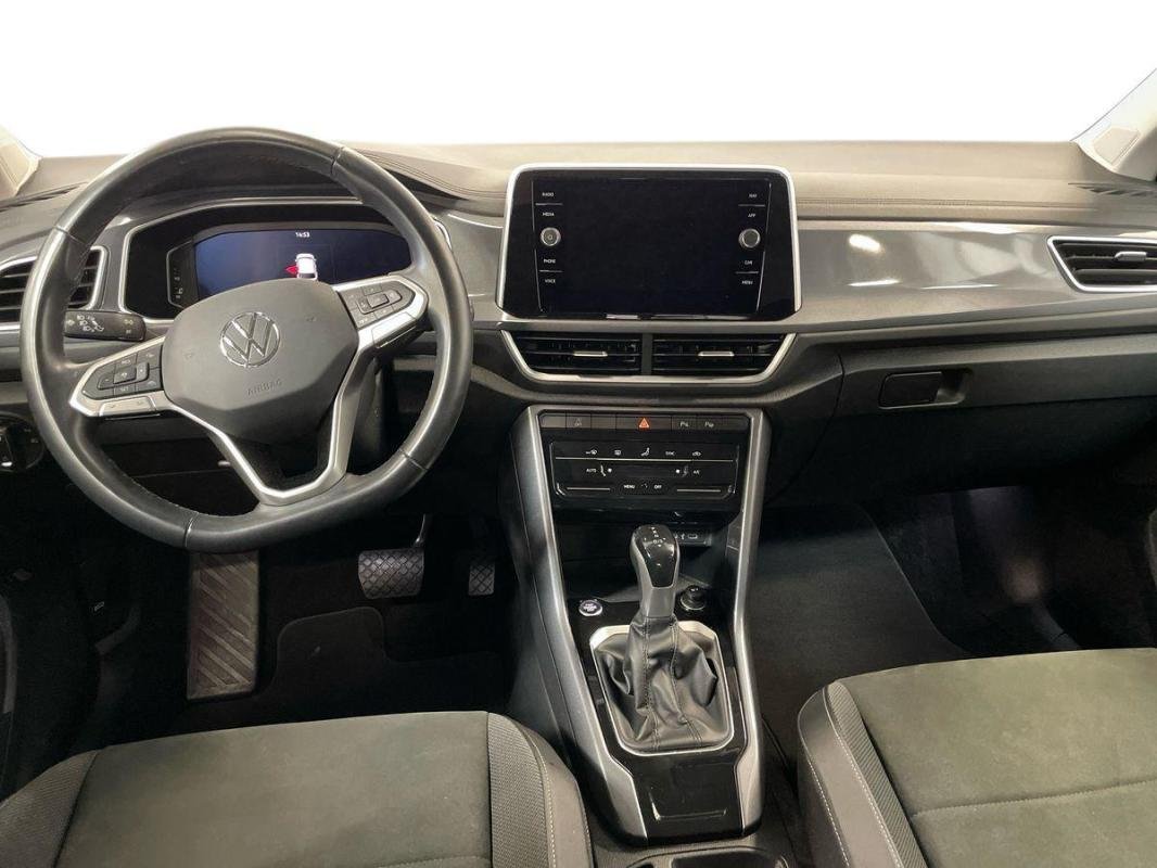 Volkswagen T-Roc - Photo 8