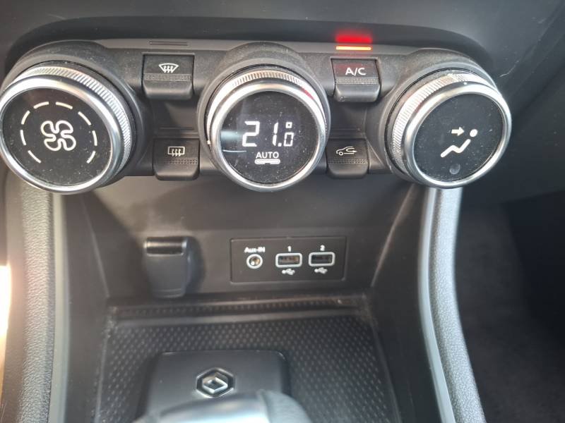 Renault Captur - Photo 22
