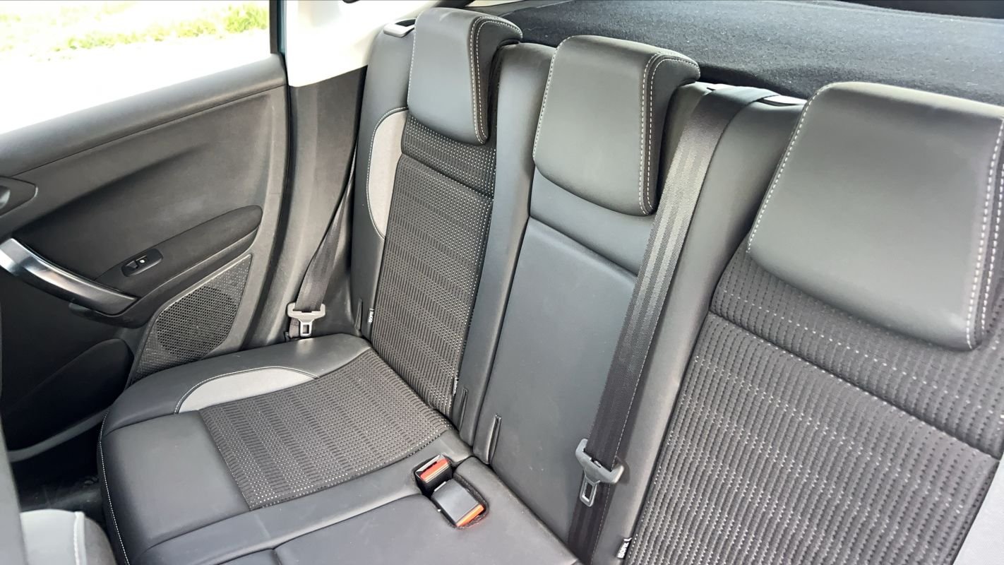 Peugeot 2008 - Photo 9