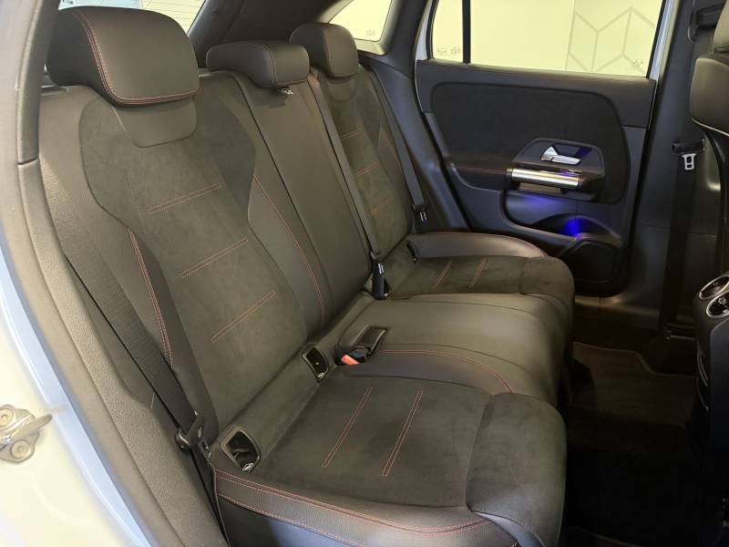 Mercedes Gla - Photo 16